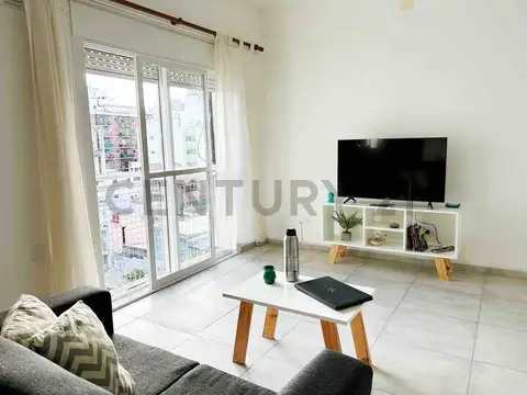Carlos Calvo 2139 , Piso 6