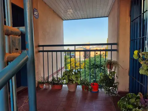 VENTA DEPTO 2 DORM ZONA SUR CERVECEROS OPORTUNIDAD