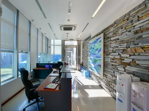 Local en Venta en Ringuelet, USD 660.000
