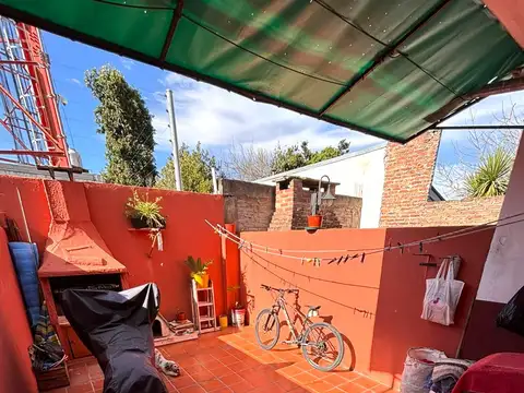 EXCELENTE TRIPLEX EN VENTA - MUY BUENA UBICACIÓN - SAN MIGUEL - APTO CREDITO HIPOTECARIO  