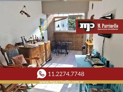 Departamento dos ambientes con espacio guardacoche-en venta