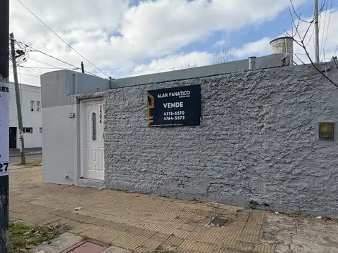 Depto Tipo Casa en Venta en Villa Ballester, USD 42.000