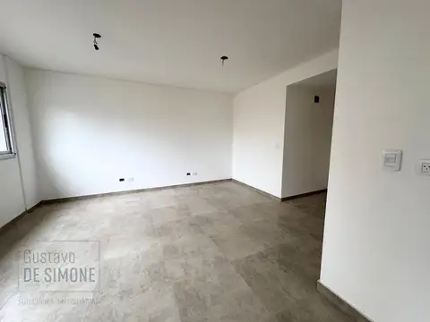 Departamento de 2 ambientes con balcón en dormitorio en Venta en Nuñez
