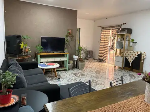 Casa en Venta en Carlos Spegazzini, USD 45.000