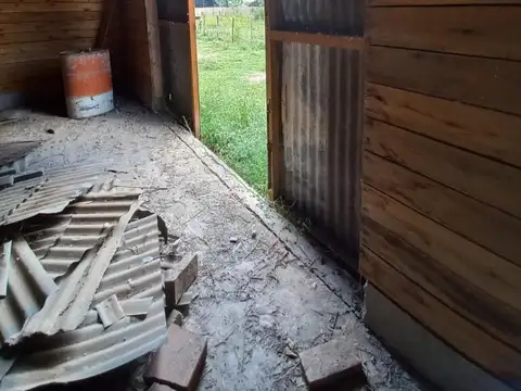 TERRENO AMPLIO CON LOFT / GALPON A TERMINAR -