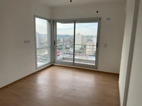 Angel Delia 1000, Piso 11