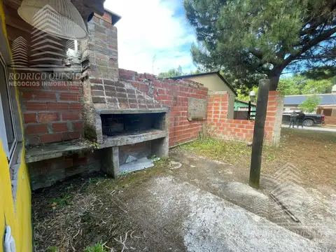 Casa 3 ambientes con 1 baño