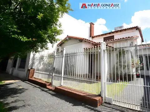 CASA 4 AMBIENTES EN HAEDO