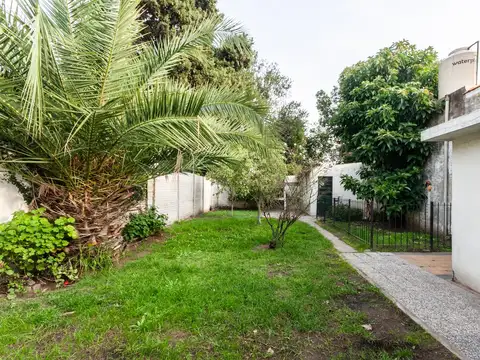 VENTA - CASA 4 AMB - APTO CREDITO - BANFIELD