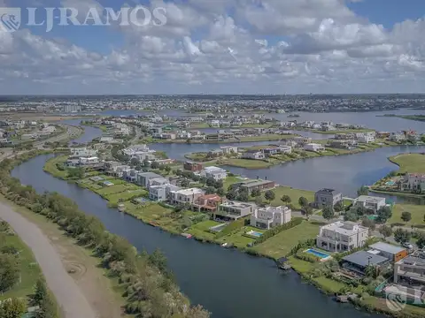 Terreno en Venta en Puertos, USD 175.000