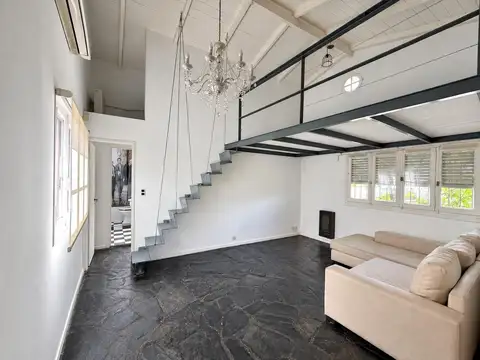 Venta PH 2 ambientes en el Bajo de San Isidro