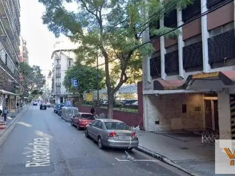 Cochera en venta - 12,9Mts2 - Balvanera