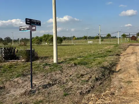 LOTE EN BARRIO LA CRIOLLA - ENTRE RÍOS