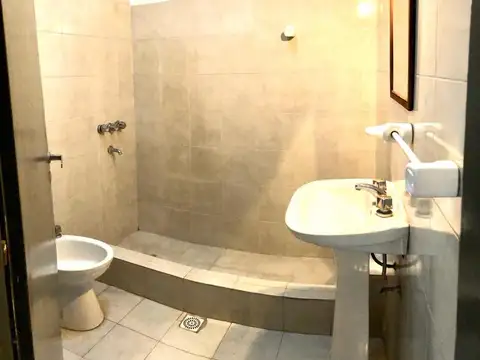 VENTA PH INTERNO 3 AMB Y PATIO