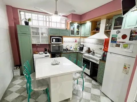 VENTA - PH 4 AMBIENTES CON QUINCHO Y TERRAZA - LANUS