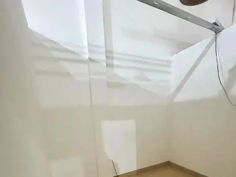 VENTA LOCAL EN BELLA VISTA