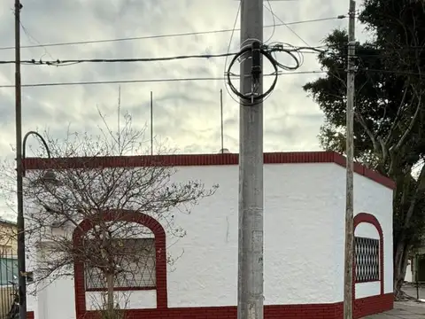 Estrada 1300