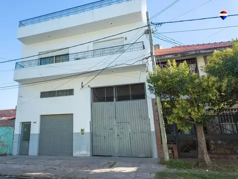 Galpon en Venta en Villa Dominico, USD 180.000