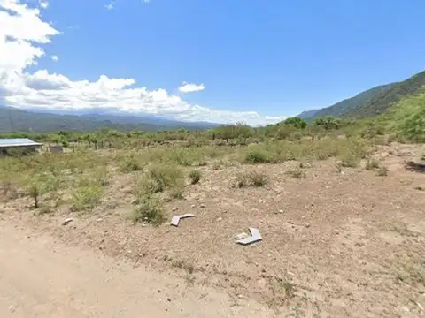 Pública, B° Jacobo Saragusti, La Carrera 100