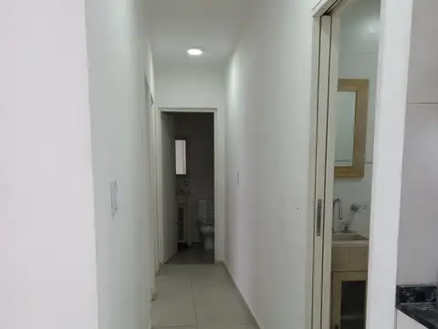 Departamento en Alquiler en Tapiales, $ 800.000