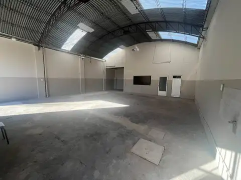 Galpon en Alquiler en Rafaela, $ 850.000