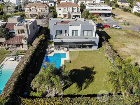 Casa en Venta de 4 dormitorios