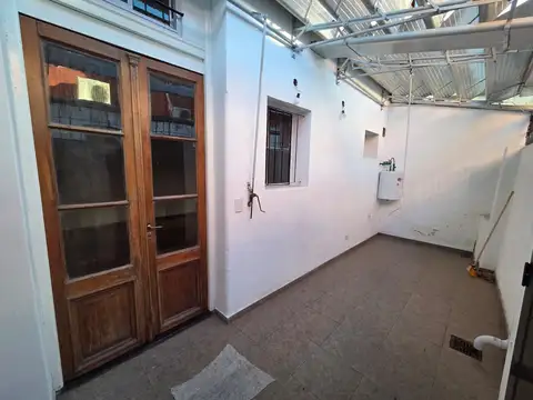 Depto Tipo Casa en Venta en Parque Patricios, USD 48.000