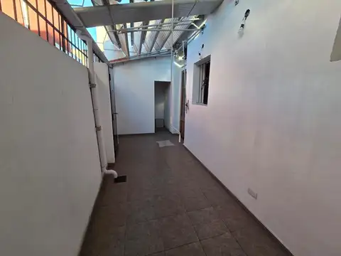Depto Tipo Casa en Venta 60 años