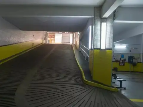 Cochera en Venta Fija