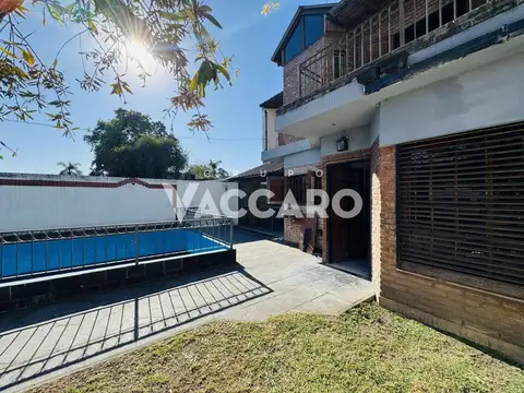 Venta de Casa 4 AMBIENTES, Ituzaingó