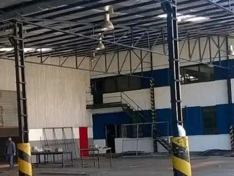 Avda. MArquez y Carapachay 100