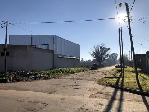 Terreno en Venta 24  mts Fondo