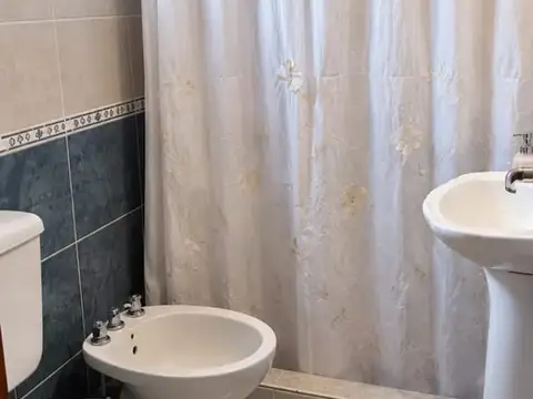 VENDO. Complejo ubicado en Hipólito Yrigoyen al 1500. Concordia, ER.
