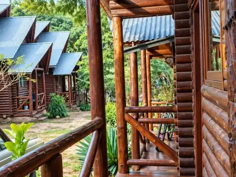 Casa 10 ambientes con 7 baños