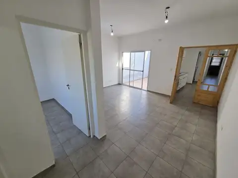 Depto Tipo Casa en Alquiler en San Miguel, $ 1.250.000