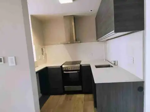 Departamento en Alquiler en Bernal, $ 1.100.000
