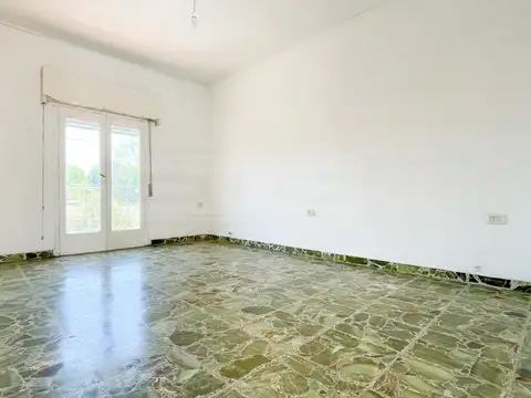 Depto Tipo Casa en Venta en Olivos Maipu/Uzal, USD 110.000