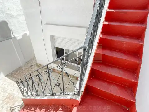 Depto Tipo Casa en Venta en Olivos Maipú/Uzal, USD 110.000