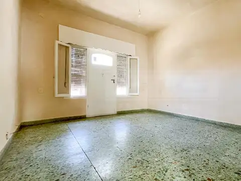 Depto Tipo Casa en Venta 40 años