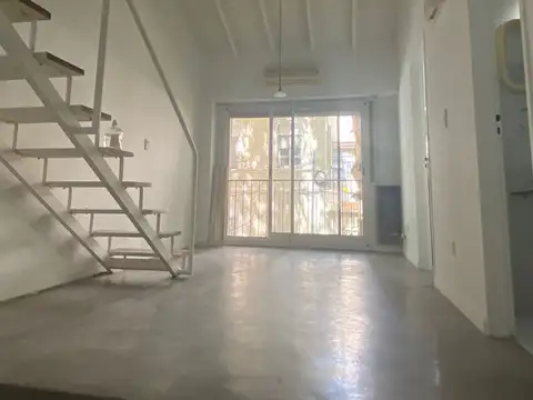Depto Tipo Casa en Alquiler en Belgrano, $ 900.000