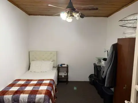 CASA EN LOTE PROPIO DE TRES AMBIENTES CON PATIO, Ferre 6400 - Villa Lugano