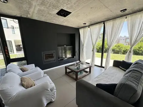 Casa en Alquiler Temporal de 2 dormitorios