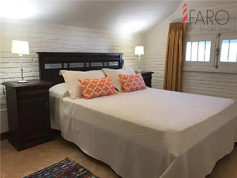 Casa en Alquiler de 5 dormitorios