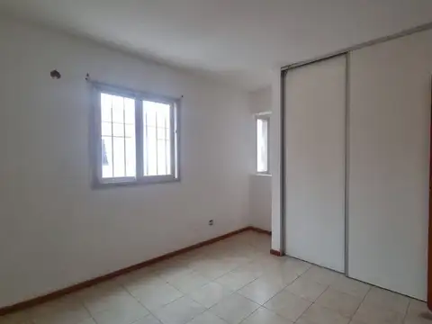 Departamento en Alquiler en Jesus Nazareno, $ 585.000