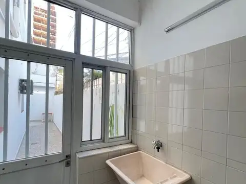 Depto Tipo Casa en Venta en Centro, USD 95.000