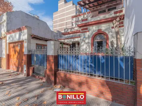 Casa 6 ambientes venta Villa Pueyrredón