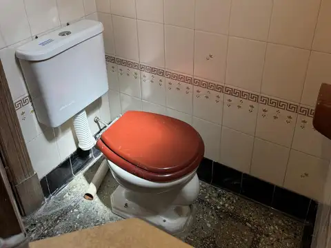 Casa en Alquiler con 1 cochera