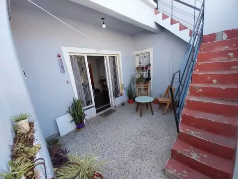 Depto Tipo Casa en Venta 16 años