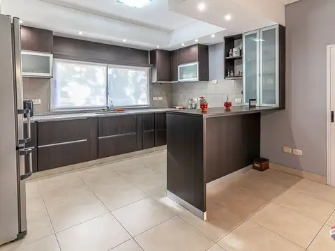 Casa en Alquiler en Los Puentes, USD 1.500