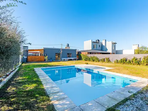 Casa en Venta al Este